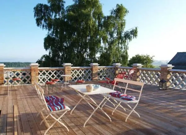 Large With Terrace In Manor House Alt Suhrkow